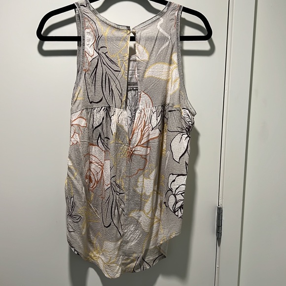 Love Stitch Secret Garden Floral Boho Top. Size: Med - Picture 6 of 6